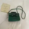 Bolsas de Alta Gama para Mujer 2026 Primavera Nuevo Estilo Bolso de Hombro para Viajes Cotidianos Moda Diseño Sencillo de Nicho Bolso de Hombro Único Cruzado