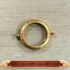 Venta al por mayor de fábrica Caja Colgante Protectora Abrible Transparente Acrílica Acero de Titanio Thangka Gahu Moneda Antigua Accesorios