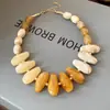 Collar de doble capa con cuentas acrílicas transfronterizo europeo y americano, cadena para la clavícula de lujo ligero de alta gama, joyería de estilo étnico vintage al por mayor