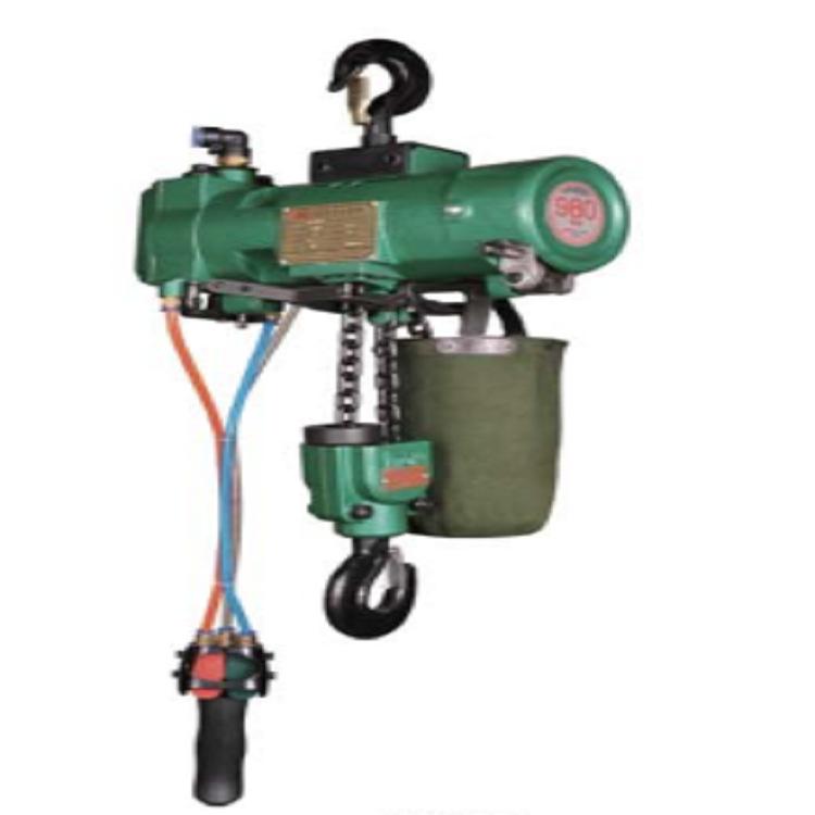 13935171443_1203296046