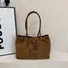Bolsas de Mão Veludo Retro Super Quentes Deste Ano 2026 Novo Estilo Bolsa para Trabalho e Trajeto Bolsa de Grande Capacidade Mulheres