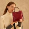 Comercio Exterior Bolsos de Mujer Nuevos Bolsos de Mujer Bolsos de Mano de Piel de Vaca Bolsos Cubo Bolsos de Hombro Cruzados Retro Europeos y Americanos Venta al por Mayor