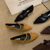 2025 Novo Outono Moda Francesa Salto Grosso Camurça Boca Rasa Tira com Fivela de Uma Linha Versátil Salto Alto para Uso Externo