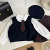 Conjunto de Otoño para Niña 2025 Nuevo Estilo Coreano Chaleco de Moda Camisa Pantalones Falda Elegantes Conjunto de Tres Piezas para Bebé
