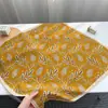 Pañuelo Cuadrado Pequeño de Imitación Seda Lana Algodón Lino, Nuevo Pañuelo de Seda Otoño e Invierno, Versátil para Viajes Diarios, Moda Retro, Chal Elegante de Alta Gama