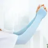 Mangas de seda de hielo para protección solar de verano para hombres y mujeres, protectores de brazo con protección UV, guantes finos para conducir en verano
