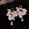 Agulha de prata pérola gota pétala de cristal borla brincos francês elegante elegante elegante brincos de nicho moda todos os brincos