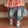 Pantalones tipo linterna estilo coreano para niños, jeans elegantes de verano para bebé, nuevos pantalones cortos holgados versátiles 2026 62355
