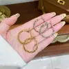 Moda Europea y Americana Simple de Nicho Elegantes Versátiles Asimétricos Pendientes de Plata Rota Lujo Accesible Pendientes de Gama Alta para Mujer