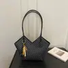 Bolso de Cesta para Mujer Estilo Nuevo 2026, Gran Capacidad, Bolso de Hombro/Axila para Commuter de Otoño