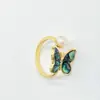 Anillo de Mariposa, Nácar, Perla de Agua Dulce, Chapado en Cobre, Oro Real de 18 Quilates, Anillo Abierto Ajustable, Diseño de Nicho para Mujer