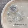 Accesorios para Uñas con Lentejuelas de Pentagrama Hueco Brillante, Modernos y Lujosos, Versátiles Pegatinas para Uñas de Estrella Láser Doradas y Plateadas
