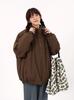 Abrigo acolchado de algodón con rayas verticales en marrón Maillard neutro de otoño e invierno 2024, chaqueta acolchada de algodón retro para hombre y mujer con combinación de varias telas.