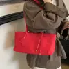Bolso Tote de Diseño de Nicho Estrella para Mujer 2026 Nuevo Retro Bolso de Hombro Escarchado de Gran Capacidad Elegante
