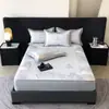 Lujo ligero estilo Chanel simple tapete de verano de seda de hielo lavable sábana ajustable tapete para aire acondicionado juego de tres piezas 1.5m/1.8 m verano