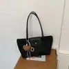 Bolsa Feminina Multi Frutas Estilo Pequena Fragrância Bloco de Cores Camurça Bolsa Tote Outono/Inverno 2026 Nova Retro Versátil Bolsa de Mão Ombro