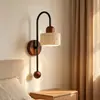 Suministro de comercio electrónico transfronterizo: Lámparas de pared de piedra, disponibles en varios tamaños y personalizables. Las lámparas de pared de piedra de cueva amarillas se pueden fabricar según los planos o muestras proporcionados.
