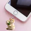 Nuevo tapón de polvo para teléfono de flor plana transfronterizo para gatitos, adorno colgante acrílico para coche, decoración interior de coche de diseño propio de dibujos animados
