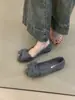 Zapatos Planos Estilo Francés Invierno 2025 Dulces, Suaves y Lindos Zapatos de Lana Cálidos con Lazo y Gorro