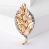 Broche de hoja de cristal pequeño de aleación de moda coreana, personalizado, combina con todo, para mujer, traje, abrigo, ramillete, alfiler de joyería