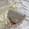 Bolso de Mano Coreano de Moda Verano 2026 con Adorno de Diamantes y Cadena de Perlas para Mujer, Bolso de Hombro y Cruzado
