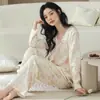 Conjunto de pijama de encaje floral para mujer, de manga larga y pantalón largo, estilo pullover, adecuado para transmisiones en vivo, conjunto de dos piezas de ropa para el hogar para mujer transfronteriza, se puede usar para salir