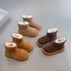 Botas de nieve para niña invierno nuevas más terciopelo cálido niño zapatos de algodón bebé niño pequeño zapatos para caminar niño pequeño botas cortas grandes de algodón