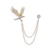 Broche de Águila para Hombre Incrustado de Diamantes de Alta Gama, Accesorio de Pin de Solapa de Traje de Lujo Retro, Joyería Transfronteriza Europea y Americana Más Vendida