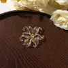 Luxo Leve Retrô Dourado Strass Borda Enrolada Flor Hexagonal DIY Estilo Antigo Pintura Dourada Acessórios de Cabelo Grampos de Cabelo Adornos de Cabeça Flor para Sapato Acessórios