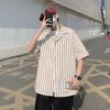 Camisa de Hombre de Manga Corta a Rayas con Cuello Cubano Verano Alta Gama Estilo Japonés Retro Juvenil Holgada Top Trendy de Instagram