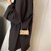 Diseño de Moda Europeo y Americano Simple Casual Hombro Personalizado Casual Bolso Pequeño Bolso Redondo Pequeño de Cadena Nuevo para Mujer 2024