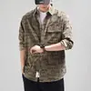 Camisa de manga larga para hombre estilo retro americano Otoño 2026, elegante y moderna, camisa con estampado completo de letras, chaqueta casual holgada