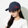 Gorra de Béisbol Bordada con Visera Desgastada Estilo Retro Americano Unisex Estilo Pareja Visera Dura Visera de Sol Gorra Pato Hace que la Cara se Vea Más Pequeña Sombrero para el Sol