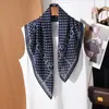 Bufanda Cuadrada de Espiga Simple y Elegante de 65 cm para Mujer, Bufanda de Seda de Lujo Ligero de Gama Alta, Bufanda Multifuncional para Viajes, Chal y Bufanda