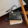 Bolso Kelly de Lujo Ligero Súper Moderno y Elegante para el Trabajo Nuevo 2026 Moda Femenina de Verano Bolso de Hombro Cruzado
