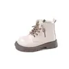 Otoño 2026 Nuevo Estilo Estilo Británico Botas Martin para Niños Niñas Superficie de Cuero Suela Suave Botas de Caña Baja para Niños Pequeños y Niños Pequeños Botas Cortas Botas Individuales