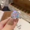 Anillo de Acuamarina Octagonal Grande Corte Millennium Rosa de 15 Quilates Incrustado con Diamante de Alto Carbono Anillo para Mujer Anna Dazzling Verde y Morado
