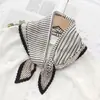 Bufandas arrugadas de 70 cm para mujer, bufanda Joker transfronteriza, bufandas pequeñas plisadas de moda para commuter OL, venta al por mayor de bufandas