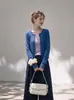 Suéter de tricô cropped, gola redonda, manga longa, estilo simples para mulheres, nova coleção 2026