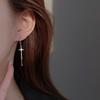 Pendientes de gancho para la oreja con borla larga, elegantes y a la moda, con cuentas redondas incrustadas de diamantes y cuatro aristas de estrella de cruz, joyería para la oreja
