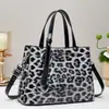 Bolso de Mano Transfronterizo de Gran Capacidad, Bolso de Mujer Moderno y a la Moda, Textura de Estampado de Leopardo, Bolso de Hombro Cruzado para Mujer de Gama Alta, Elegante y Versátil