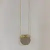 Mini Bolsa Pequena de Acrílico para Mulheres 2025 Nova Moda Europeia e Americana Estilo Lantejoula Versátil Bolsa de Corrente de Ombro Único para Batom