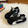 Sapatos Retro de Camurça Forrest Gump para Mulheres, Nova Coleção Primavera 2026, Bico Redondo, Sola Plana, Tênis de Treino Alemães, Tênis Casuais Versáteis