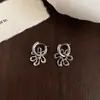 Pendientes de Flor Hueca de Alta Gama, Sencillos y Lujosos, Pendientes de Diseño de Doble Uso, Pendientes de Moda y Versátiles para el Día a Día