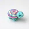 Pingente de Boneca de Crochê Popular Feito à Mão Transfronteiriço, Enfeite de Tartaruga Pequena de Crochê com Fio, Acessório de Pingente para Chaveiro Tricotado