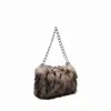 Bolso de Peluche Europeo, Americano, Japonés y Coreano Transfronterizo, Bolso de Hombro de Piel con Cadena Estampado de Leopardo, Ambiente de Otoño e Invierno, Bolso de Axila de Alta Gama Moderno y Genial