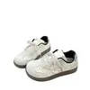 Zapatos Blancos de Entrenamiento Alemanes de Suela Gruesa con Lunares, Nicho, para Mujer, Novedad Otoño 2026, Muy Bonitos, Combinan Bien con Faldas, Zapatos de Tabla, Zapatos Deportivos, Modernos
