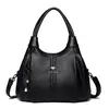 Bolsa de Mão Feminina Grande Capacidade Nova Moda Luxo Leve Bolsa de Ombro para Passeio Bolsa Transversal para Passeio Cor Sólida Retrô