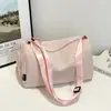 Bolso nuevo de nailon de gran capacidad, bolsa de almacenamiento simple de color sólido para deportes al aire libre, bolso cruzado ligero casual para el día a día