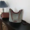 Bolsa tote casual e descontraída de grande capacidade para mulheres, novo estilo verão 2026, bolsa de ombro e transversal casual de moda trançada